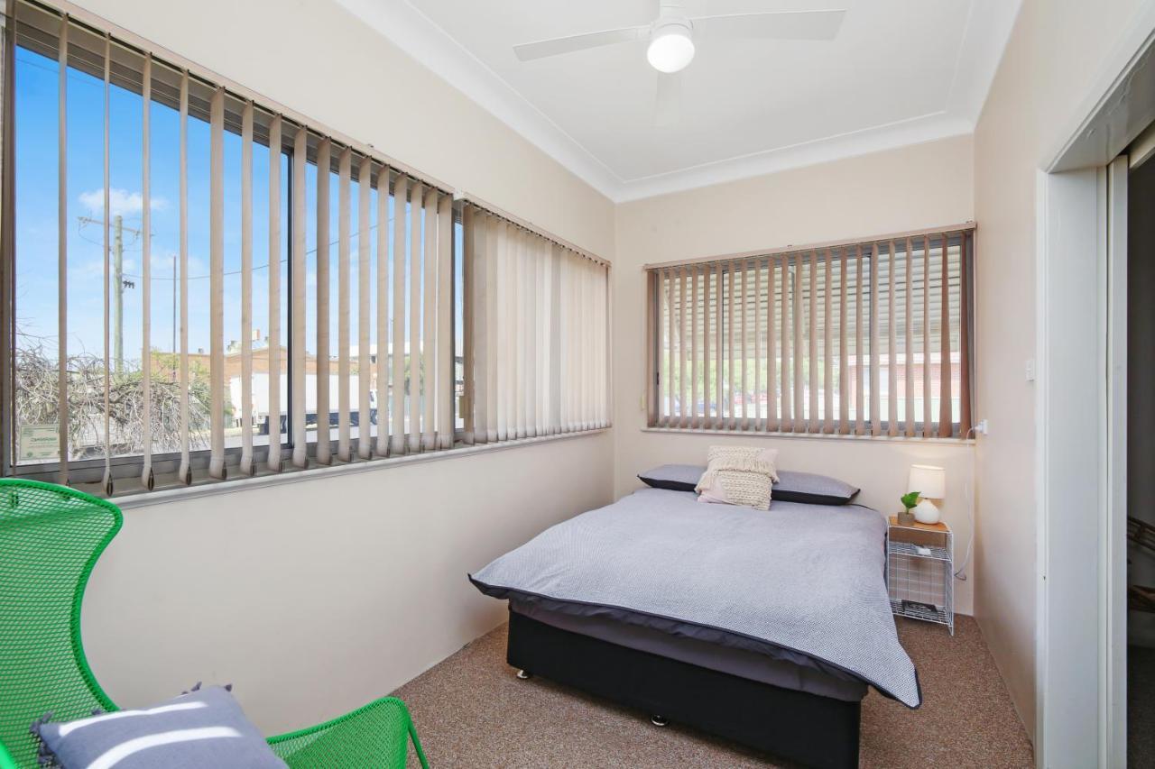 King'S Park Villa Tamworth Ngoại thất bức ảnh